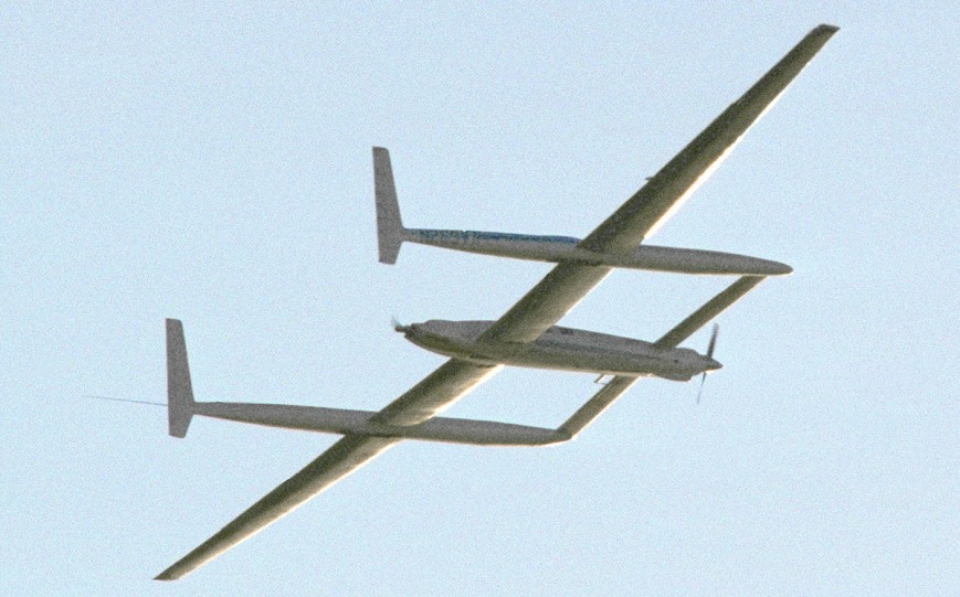 Самолет Voyager во время испытательного полета
