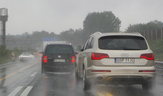 Audi Q7 op de snelweg