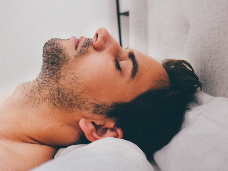 Activity Trackers May Overestimate Sleep Time: Study