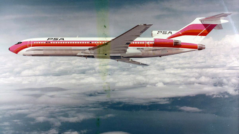 27 Stylish Airliner Liveries From The Past