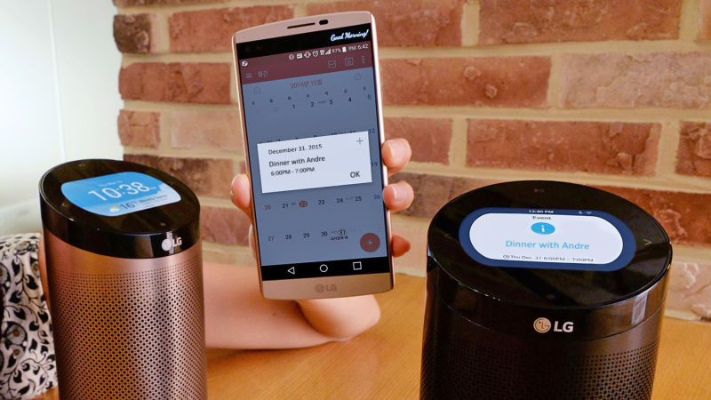 LG's SmartThinQ Hub Puts All Your Smarthome Notifications on a 3.5-inch Screen
