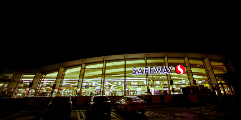 Safeway Stores Have Been Hit By Card Skimming Attacks