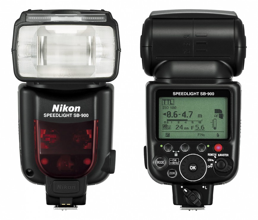 Nikon Speedlight SB900 – одна из самых навороченных накамерных вспышек