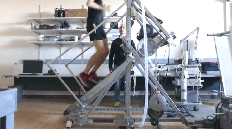This 45-Degree Treadmill Just Revealed Something Fascinating About Running Extreme Inclines