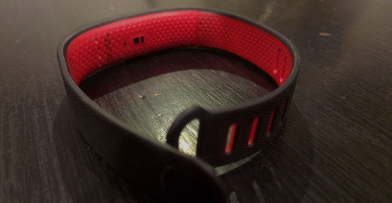 Hands On With HTC's UA Band: Boring, Simple, And a Pretty Great Fitness Friend