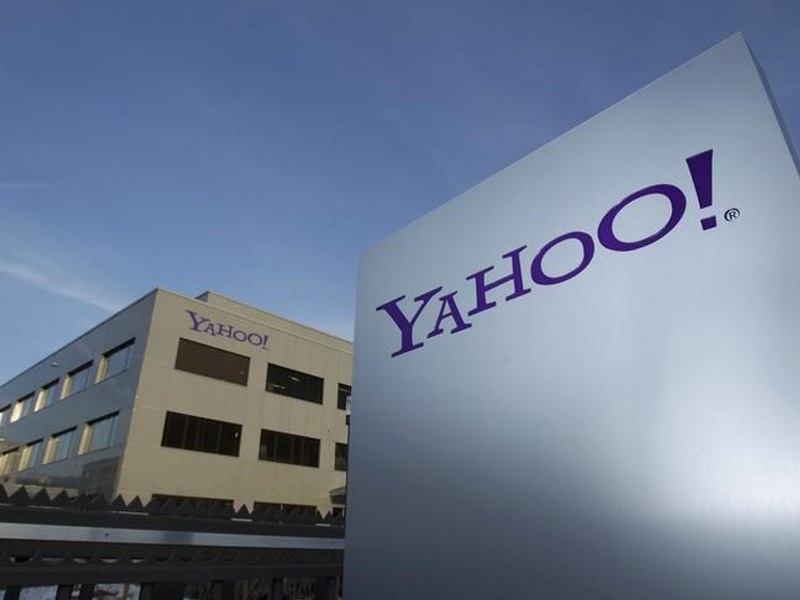 Yahoo Looking to Cut Over 1000 Jobs: Report