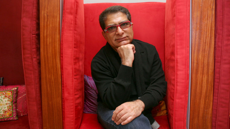 Deepak Chopra Thinks Stomach Bacteria Listens to Your Thoughts