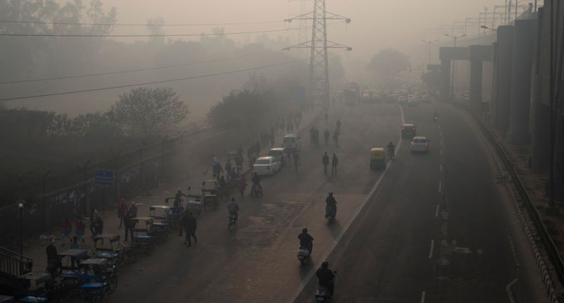 Now India's Airpocalypse Is So Bad, It's Banning Half the Cars in Delhi