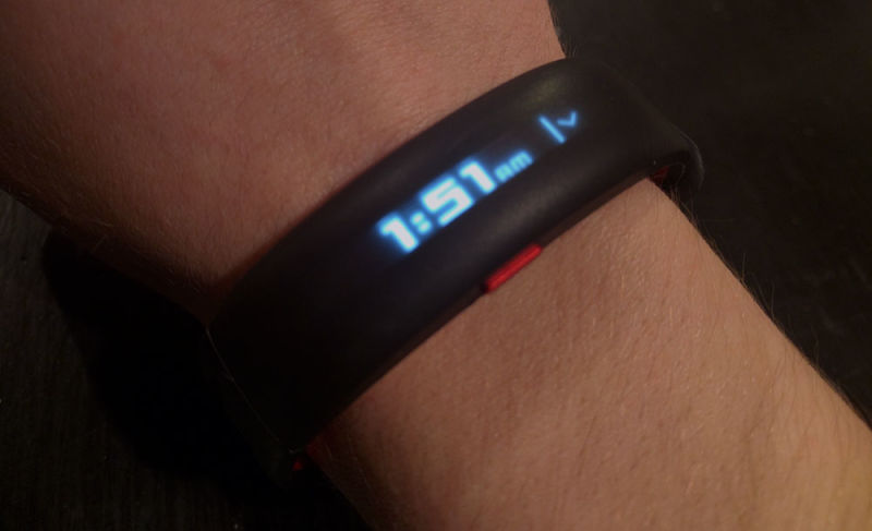 Hands On With HTC's UA Band: Boring, Simple, And a Pretty Great Fitness Friend