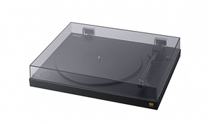 The PS-HX500 is part analogue turntable, part digitiser.
