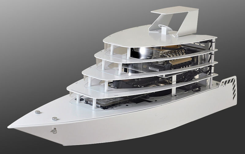 Your Next Tricked-Out Gaming PC Deserves a Luxury Yacht-Shaped Case