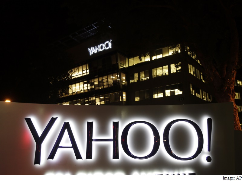 Yahoo Said to Reconsider Sale of Web Business Instead of Spinoff