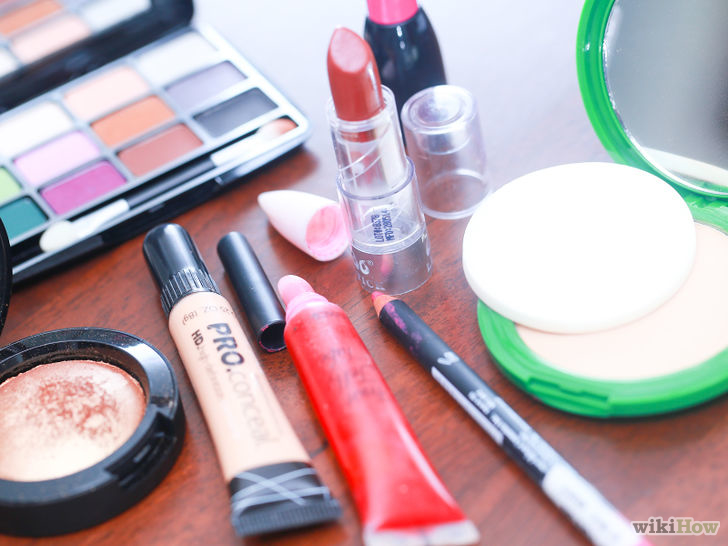 Image titled Apply Makeup for a Professional Setting Step 4