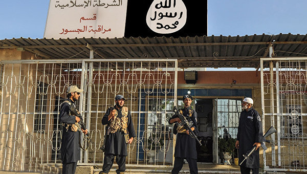Боевики террористической группировки Исламское государство . Архивное фото.