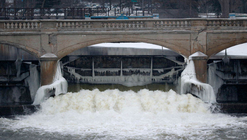 The Ambitious $55 Million Plan to Replace the Lead Pipes in Flint Will Only Take a Year