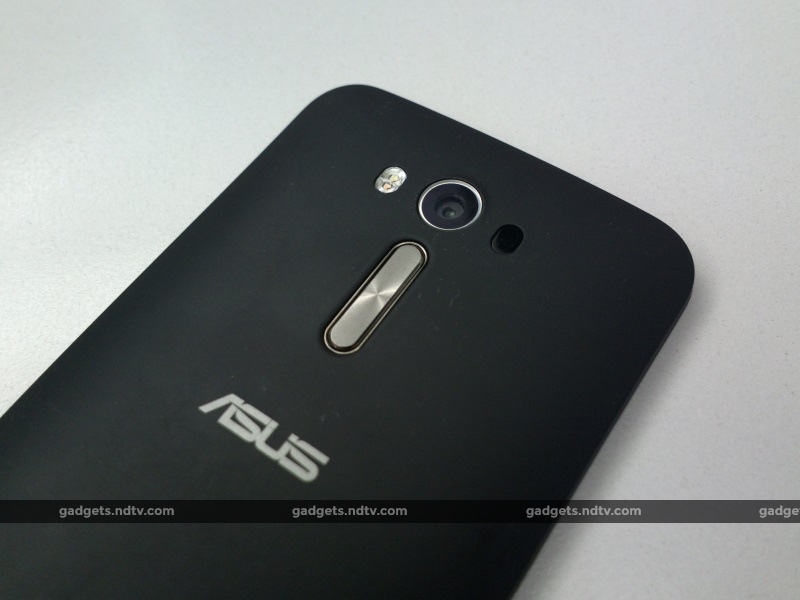 Asus ZenFone 2 Laser (ZE550KL) Review: Laser Guided Speed Shooting