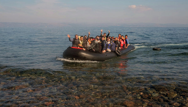 Беженцы прибывают греческий остров Лесбос. Архивное фото.