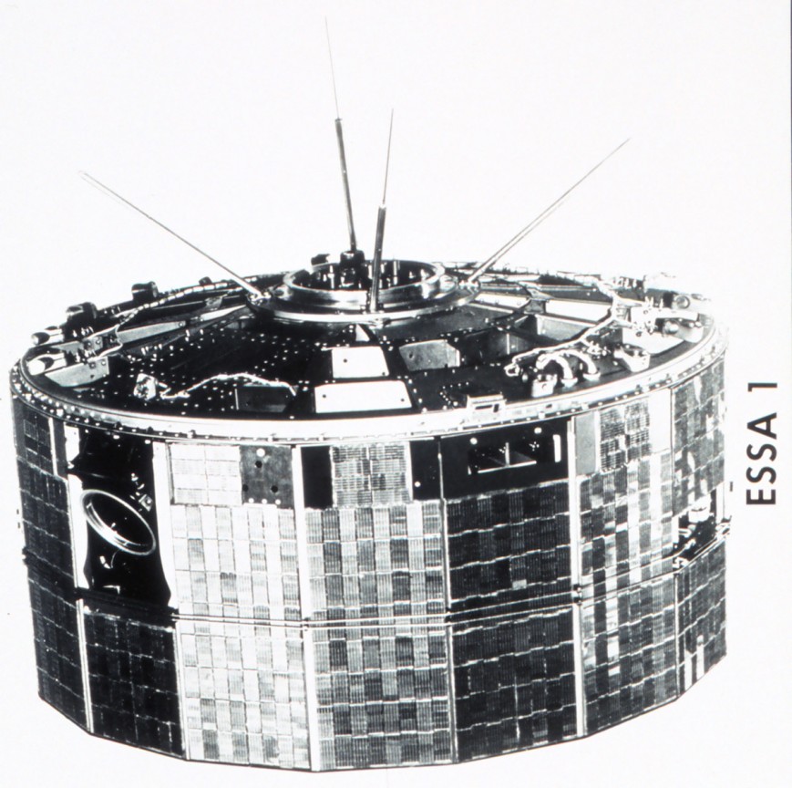 Американский спутник ESSA-1