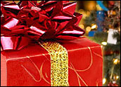 All Security Pros Want for Christmas: Smarter Users, Decoy Networks