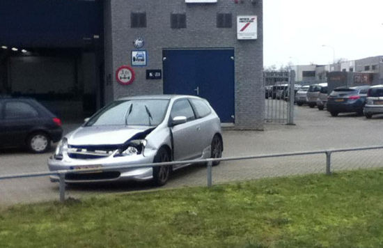 honda met een deukje