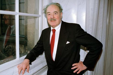 Professor Bob Smalhout
