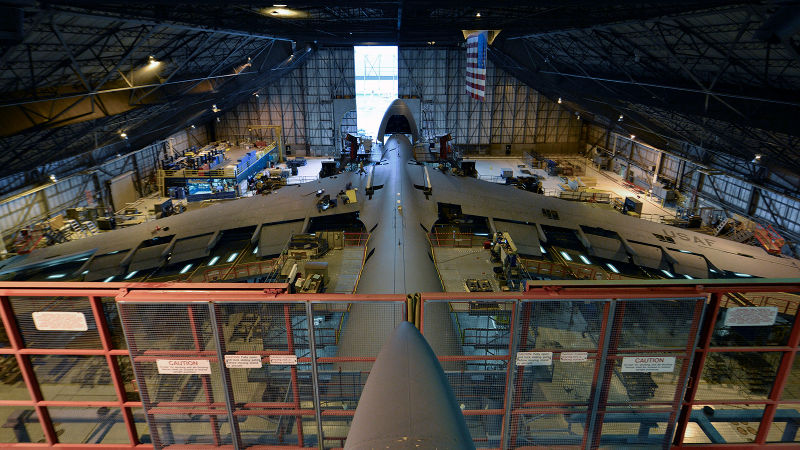 This Is How the Largest U.S. Military Airplane Gets Stripped Down