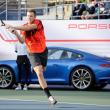 image Maria-Sharapova-Porsche-991-04.jpg