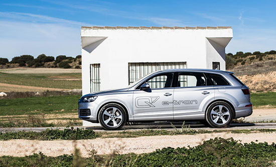 Audi Q7 e-tron 3.0 TDI