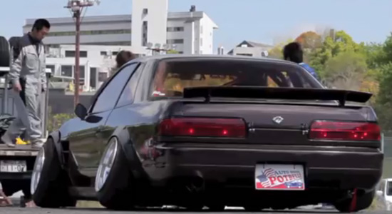 Slammed Nissan Silvia (S13)