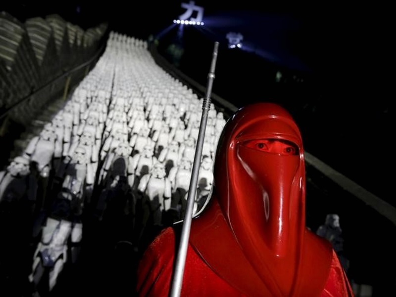Star Wars: The Force Awakens Continues to Break Box Office Records