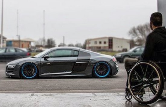 Audi R8