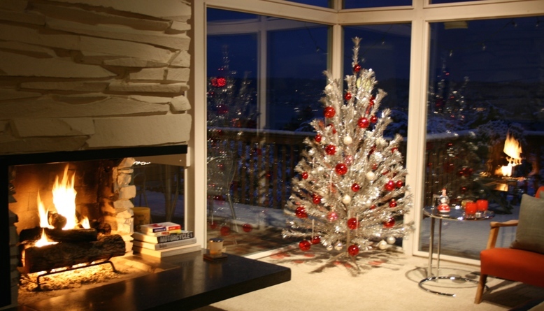 The Very American History of Christmas Lights