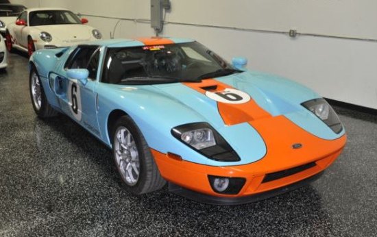 Ford GT Heritage Edition
