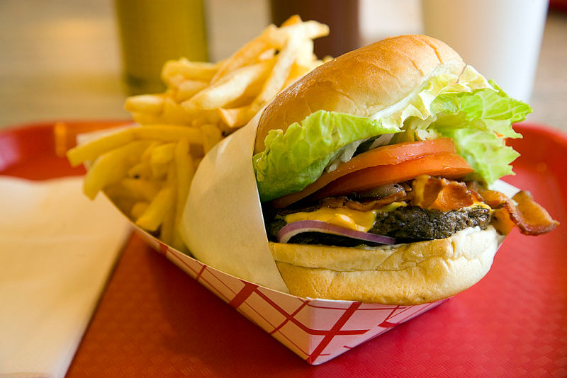 The Biggest Change to How Americans Go Out to Eat in the Last 50 Years 