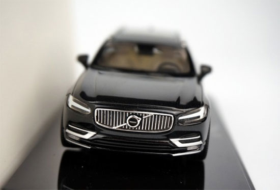 Volvo V90 schaalmodel gelekt