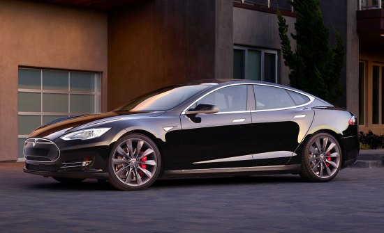 Tesla Model S 