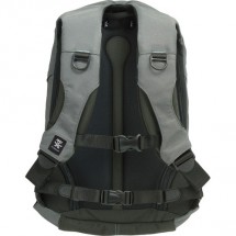 Crumpler Karachi Outpost
