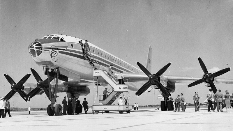 27 Stylish Airliner Liveries From The Past
