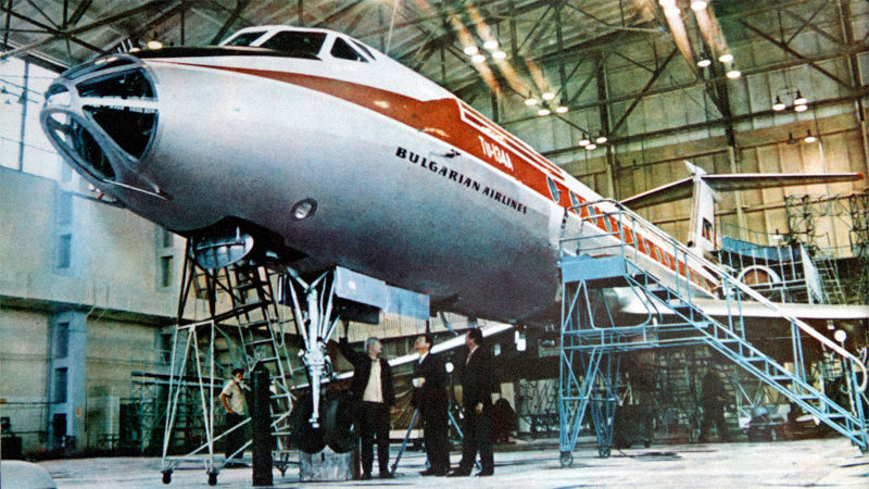 27 Stylish Airliner Liveries From The Past