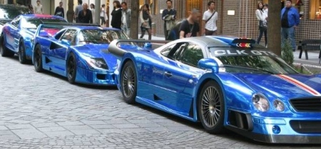 Blauw Chroom Ferrari Mercedes