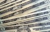 Honest waiter returns bag full of money back