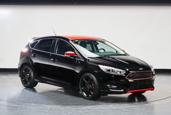 Ford Europa komt met de Focus Red en Black Edition