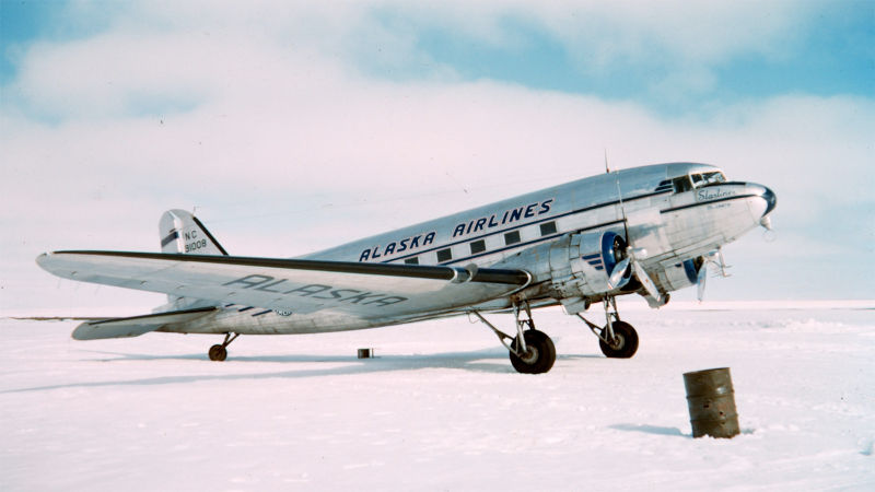 27 Stylish Airliner Liveries From The Past