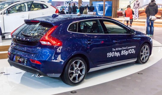Volvo V40 D4