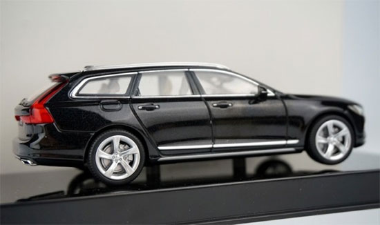 Volvo V90 schaalmodel gelekt