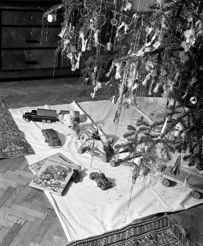 A Brief Pictorial Account of What Children Got for Christmas Decades Ago