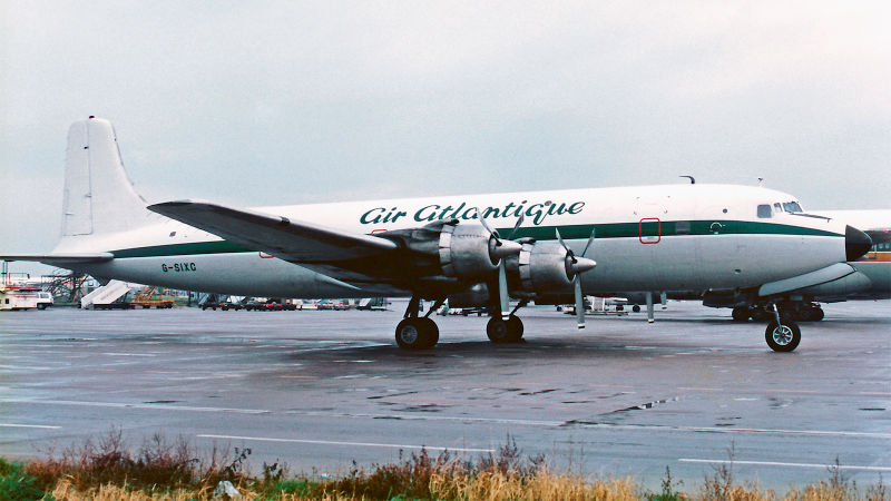 27 Stylish Airliner Liveries From The Past