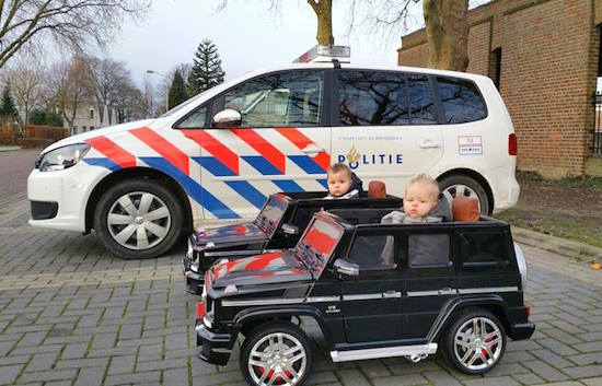 Kinderen in G63 AMG's aangehouden door Oom Agent