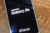 Günstig Samsung Galaxy J1 2016 auf den Fotos und Details