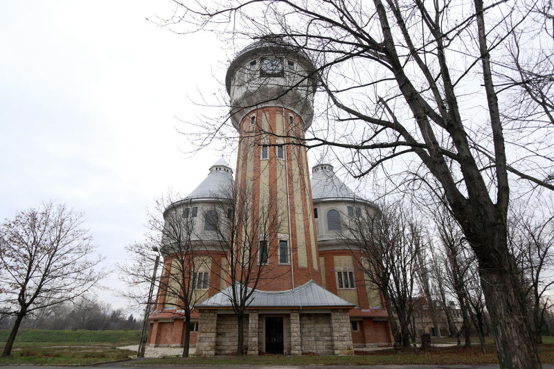 This Hundred-Year-Old Industrial Gem is Like Jabba's Real Life Palace